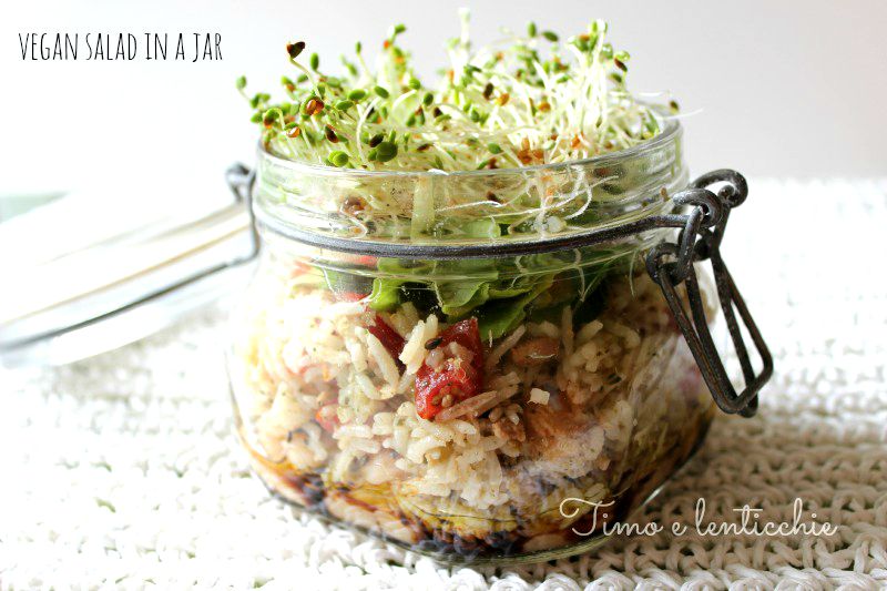 vegan-salad-in-a-jar