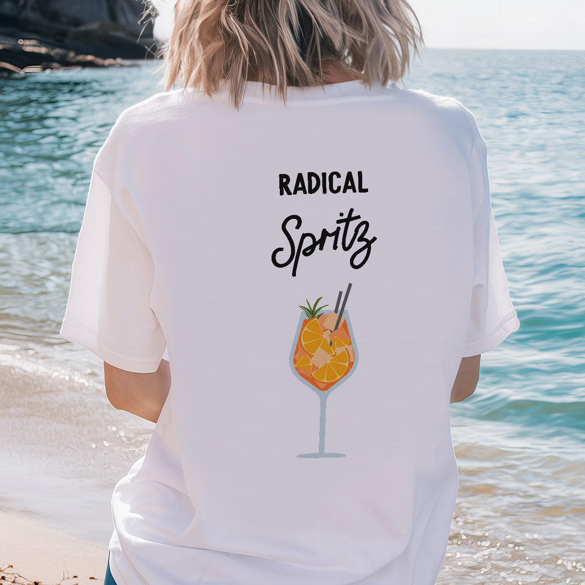 Maglietta Personalizzata con Bicchiere Aperol Spritz e Testo 