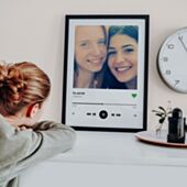 Poster Personalizzato con Foto e Canzone
