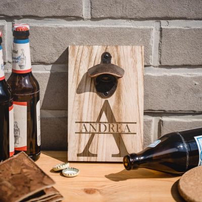 Apribottiglie da Parete Personalizzato con Monogramma