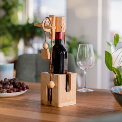 regali di compleanno per i 50 anni rompicapo in legno per bottiglie di vino