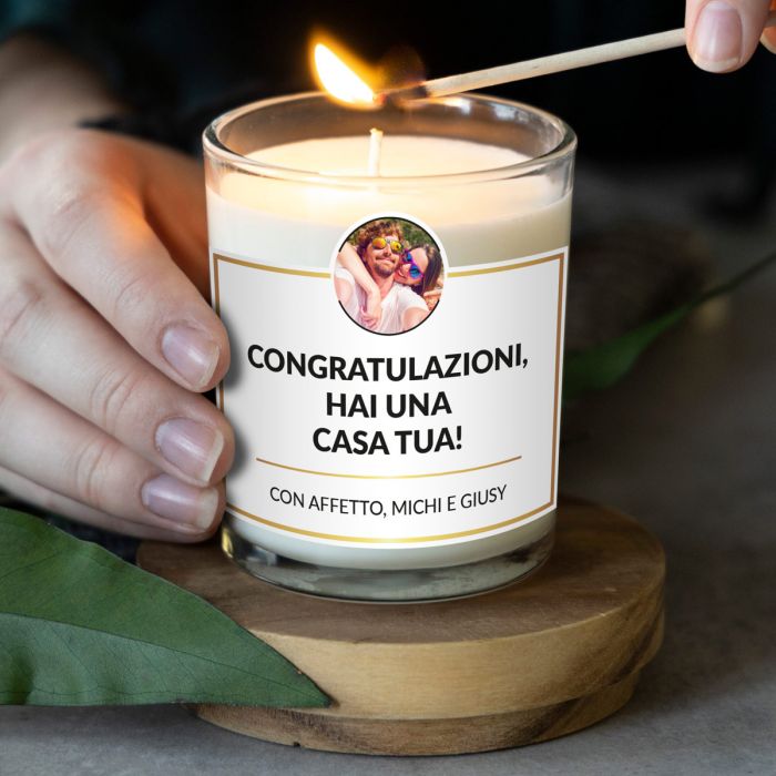Candela Profumata Personalizzata con Foto e Testo in Cornice Dorata main product photo