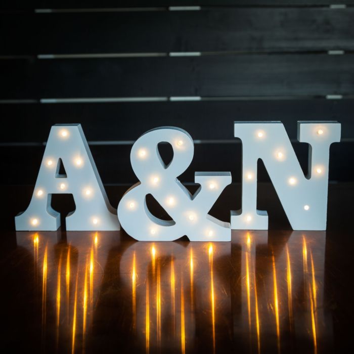 Lettere di Legno Luminose