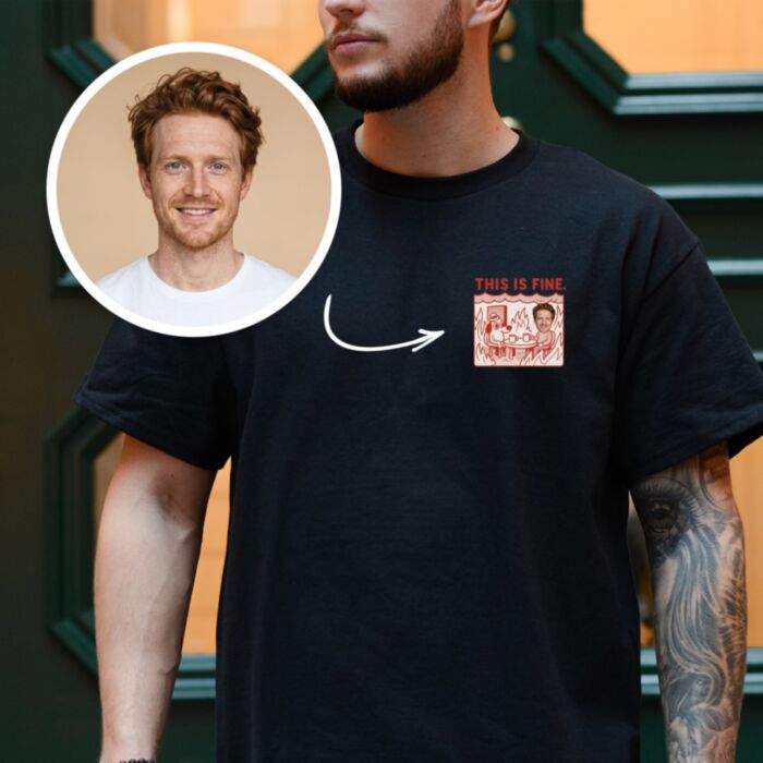T-Shirt Personalizzata This Is Fine Meme con Foto