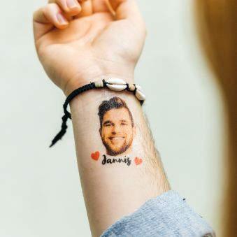 Set di 6 Tatuaggi Personalizzati con Faccia e Testo