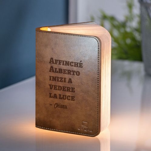 Lampada Libro Personalizzata Con Nome | GFD Luce Led Ricaricabile In Legno, Idea Regalo Unica - 4