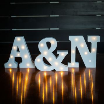 Lettere di Legno Luminose
