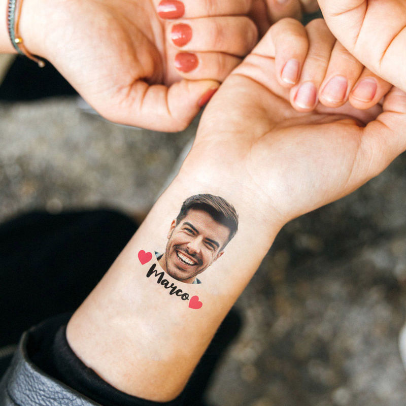 Set di 6 Tatuaggi Personalizzati con Faccia e Testo