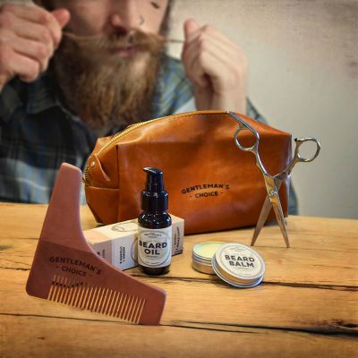 Set Deluxe per la Cura della Barba Set Deluxe per la Cura della Barba