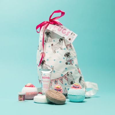 Sacchetto Carlino con Accessori da Bagno Sacchetto Carlino con Accessori da Bagno
